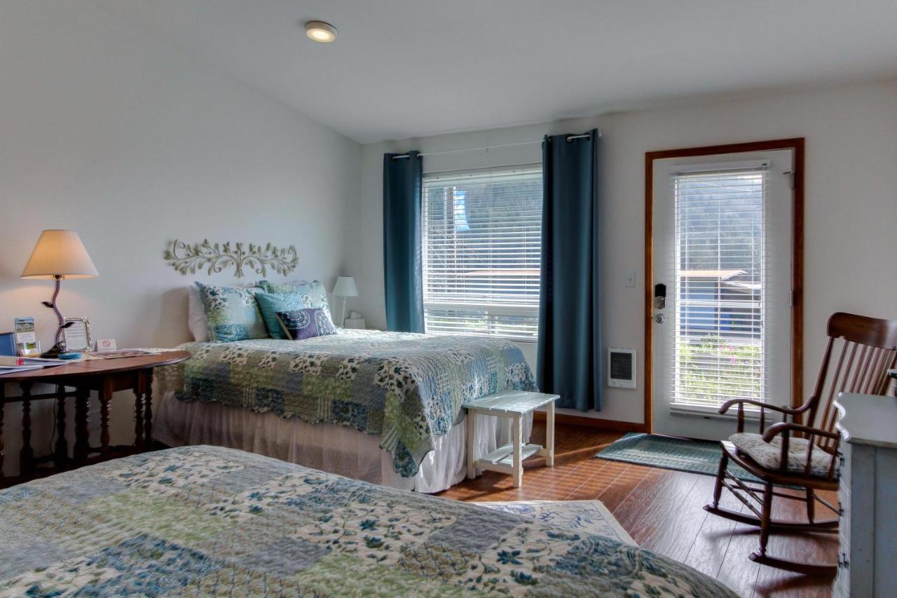 Ocean Cove Inn Yachats Eksteriør bilde