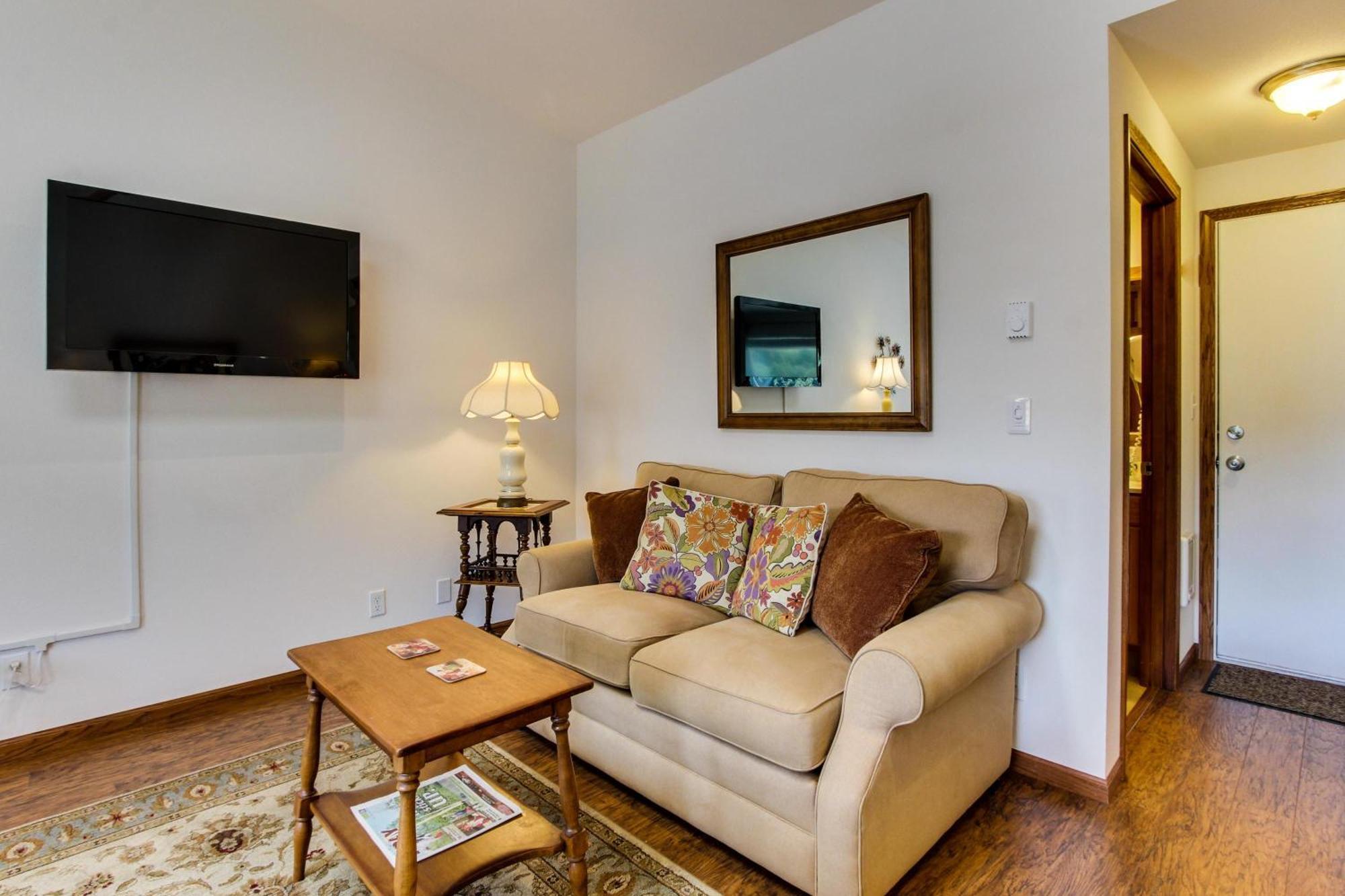 Ocean Cove Inn Yachats Rom bilde